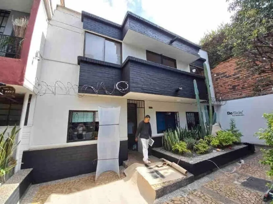 Provenza Poblado Apartamento Para 4 Personas M302 By Roots Rentals Medellin Colombia