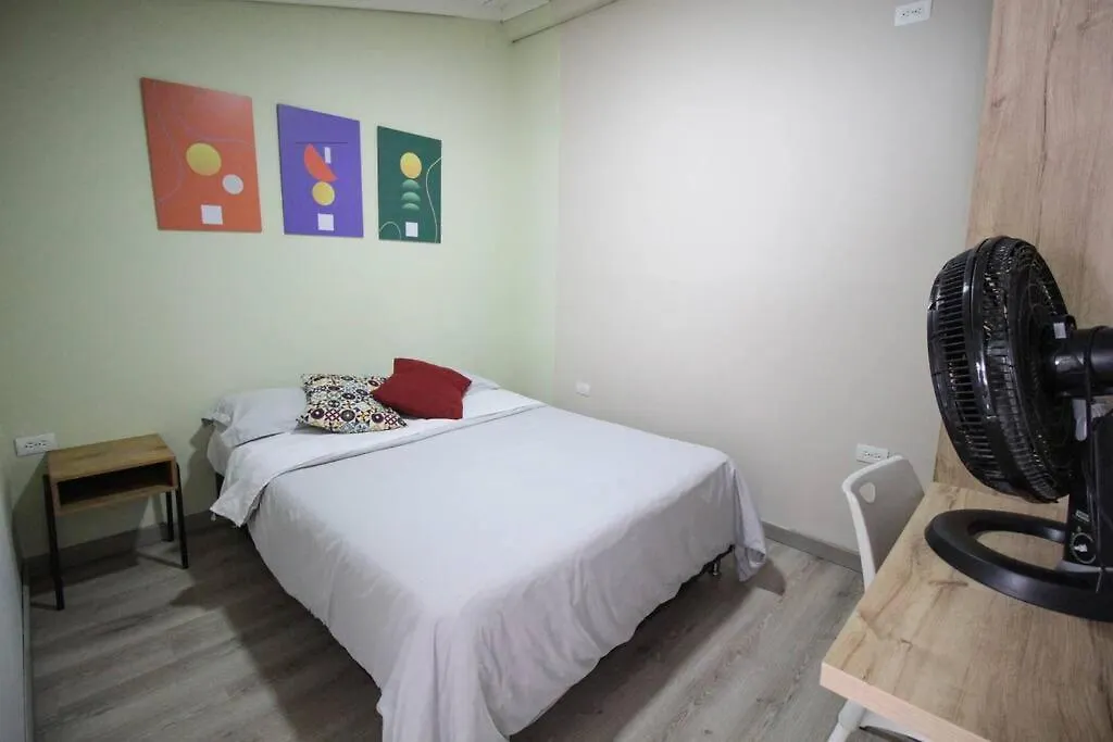 Provenza Poblado Apartamento Para 4 Personas M302 By Roots Rentals Medellin 0*,